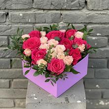 Цветочная композиция из Розы в коробке в Дементьево