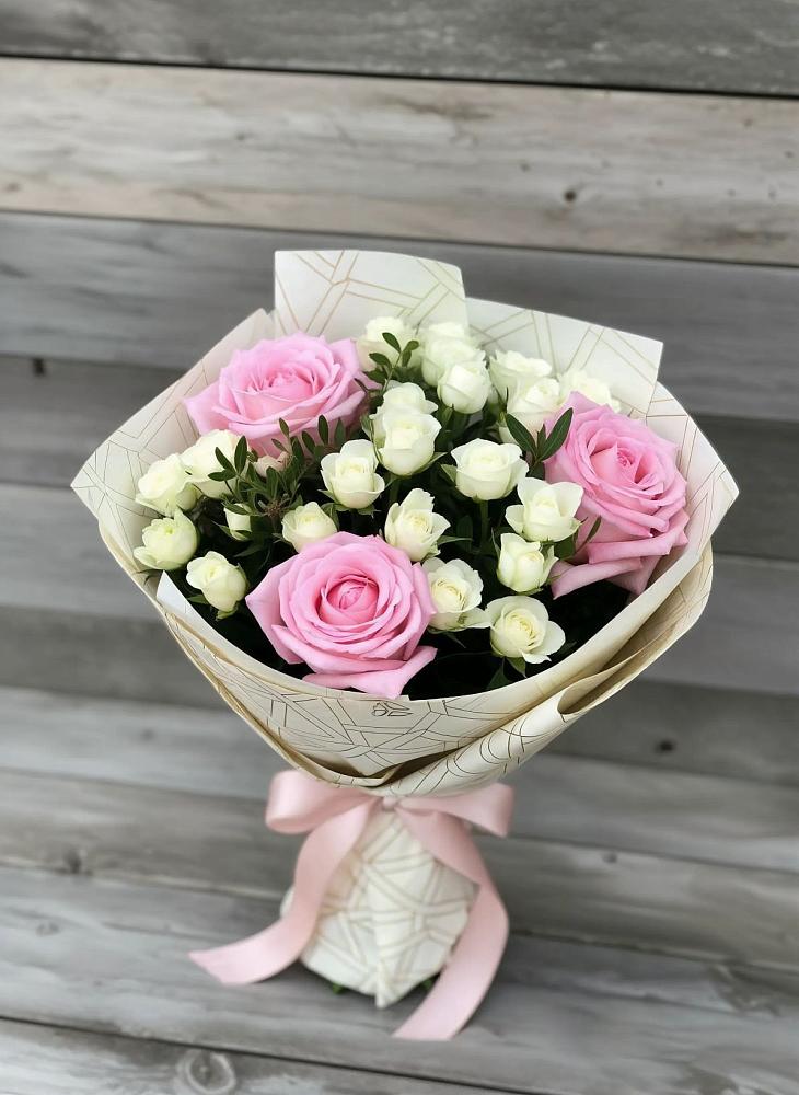 Букет цветов из: Розы в Дементьево