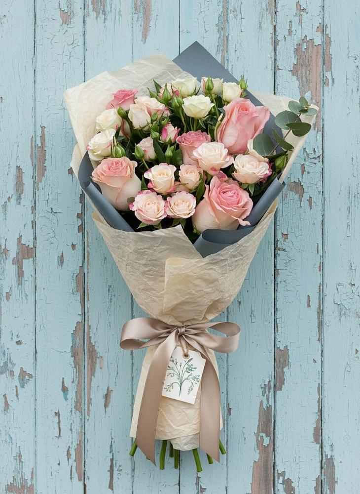 Букет цветов из: Розы в Дементьево