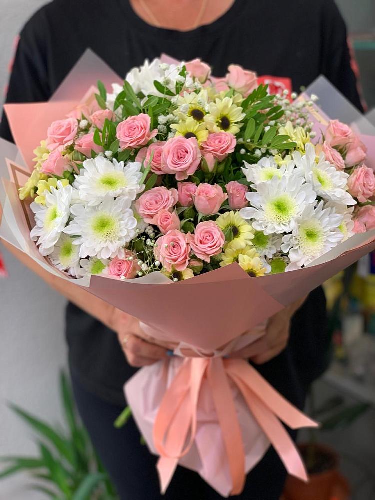 Букет цветов из: Розы и Хризантемы в Дементьево