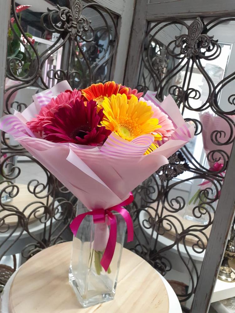 Букет цветов из: Герберы в Дементьево