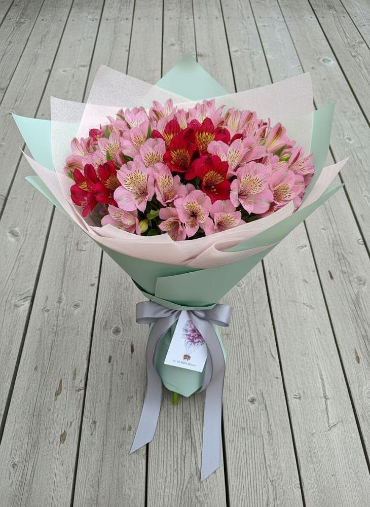 Букет цветов из: Альстромерии в Дементьево
