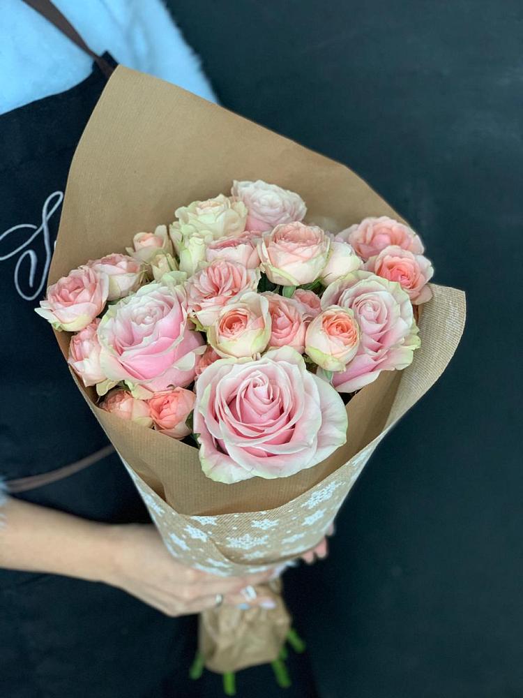 Букет цветов из: Хризантемы и Розы в Дементьево