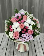 Букет цветов из:  Альстромерии, Гвоздики, Розы и Хризантемы в Дементьево