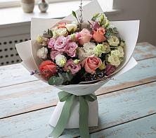 Букет цветов из:  Розы, Лизиантусы и Гвоздики в Дементьево