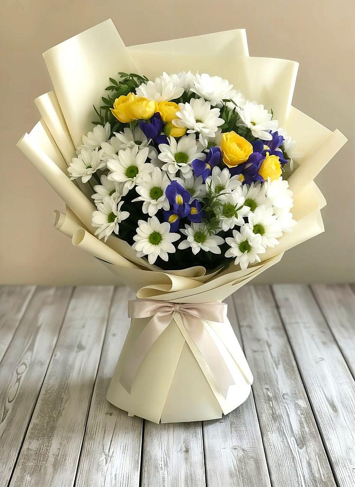 Букет цветов из: Ирисы, Хризантемы и Розы в Дементьево
